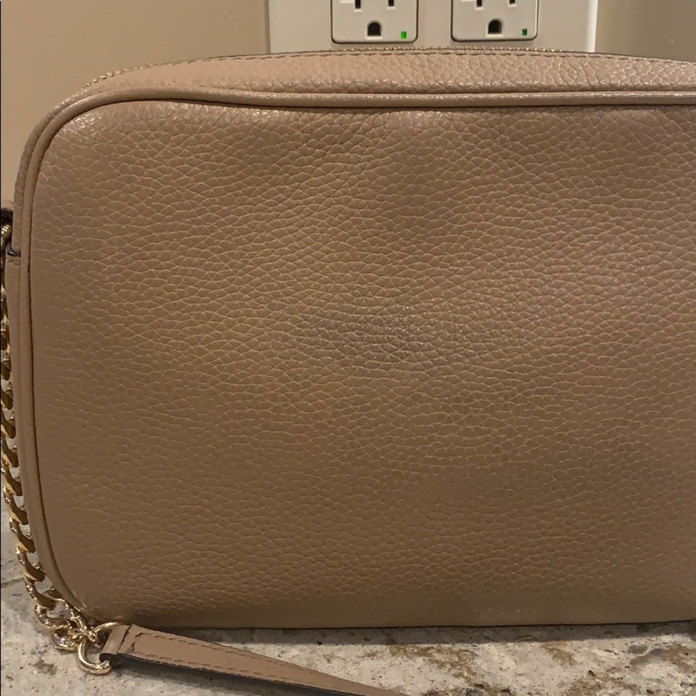 Michael Kors Crossbody - Picture 5 of 6